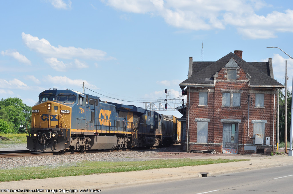 CSXT 7914 North